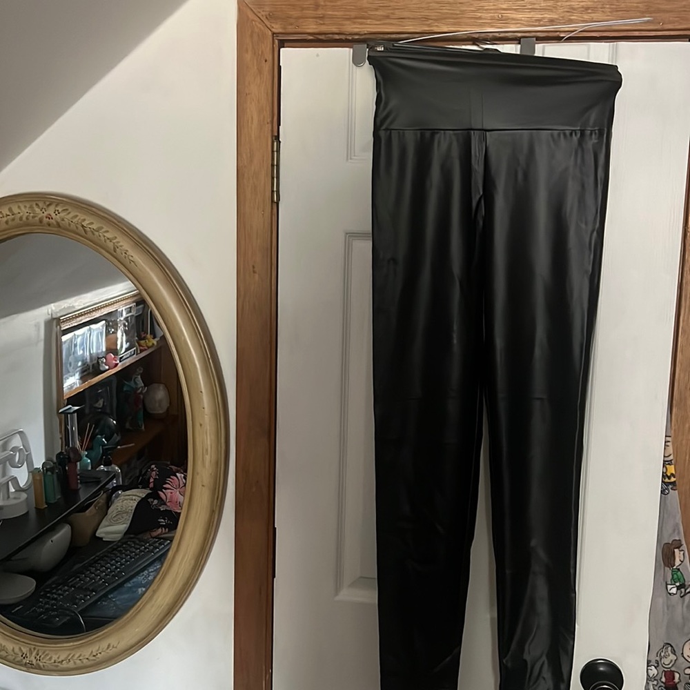 Leather style size small, pants